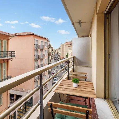 Renting - 2philibert - Bohemian Terrace Port & Promenade Appartement